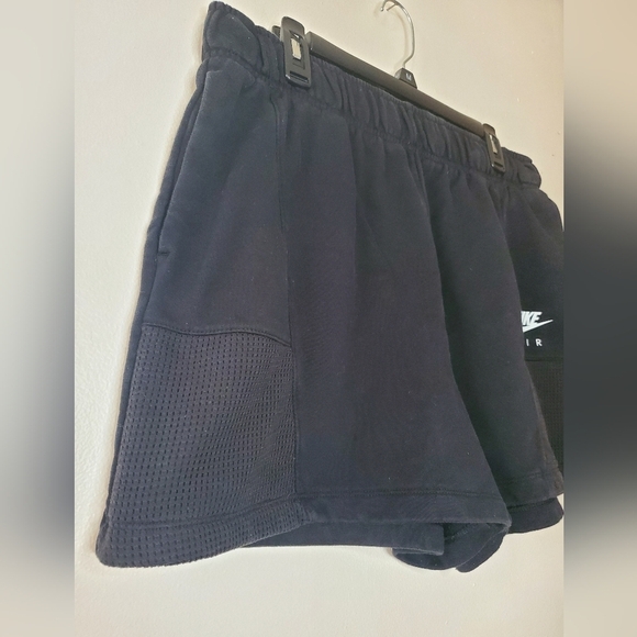 Womens Nike Fleece Shorts Size Extra Large Black - Picture 7 of 15